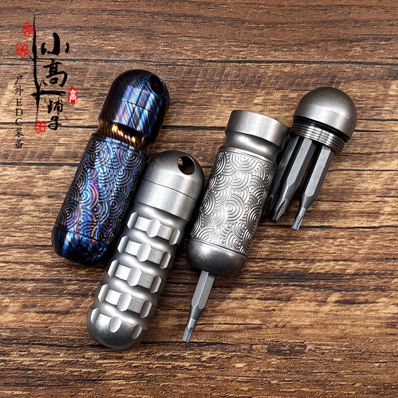Compact 5-Bit Pocket Carry Tool
